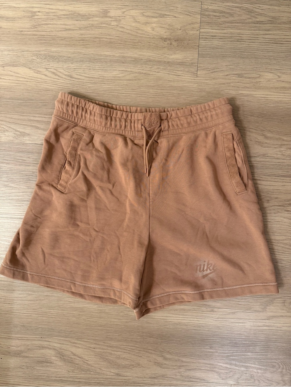 Nike Women’s Athletic Fleece Shorts LARGE